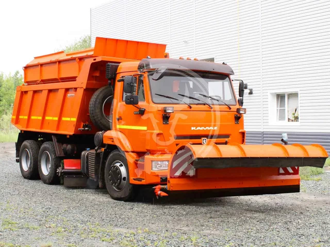 КДМ на базе самосвала КАМАЗ 65115